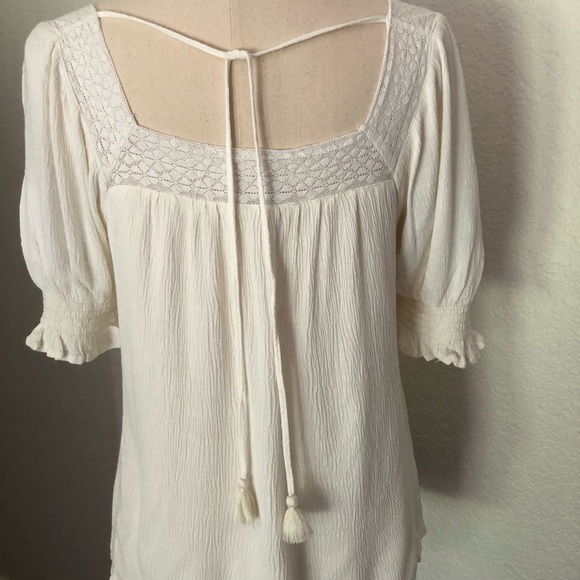 In Loom Cotton Top~size Medium - Picture 4 of 12